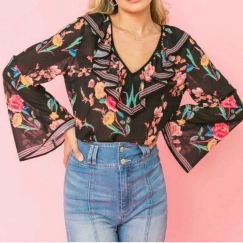 Flying Tomato Black Ruffled Floral Long Sleeve Top / S / Excellent Condition